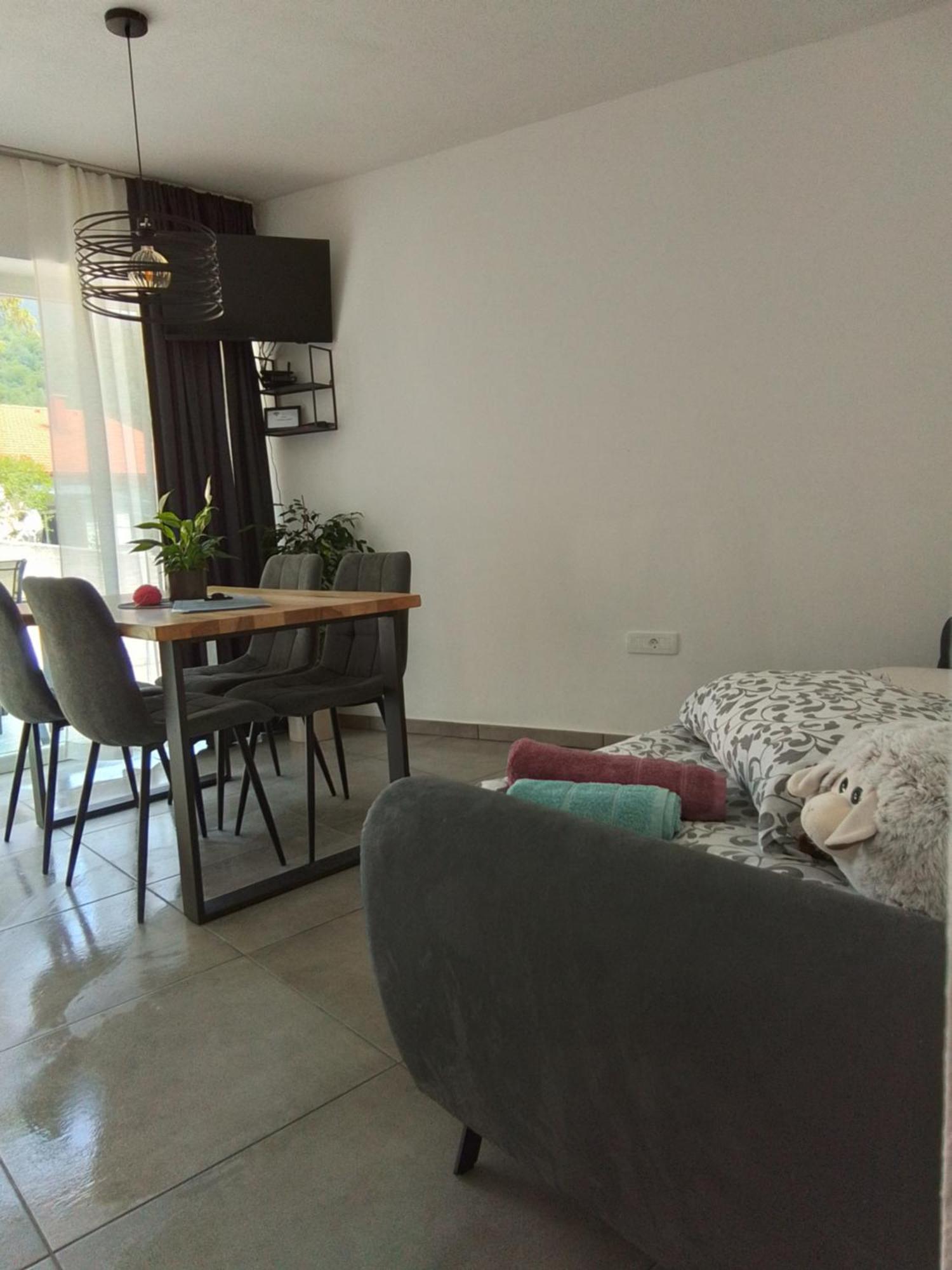 Hisa Za Gradom Kobarid Exterior foto